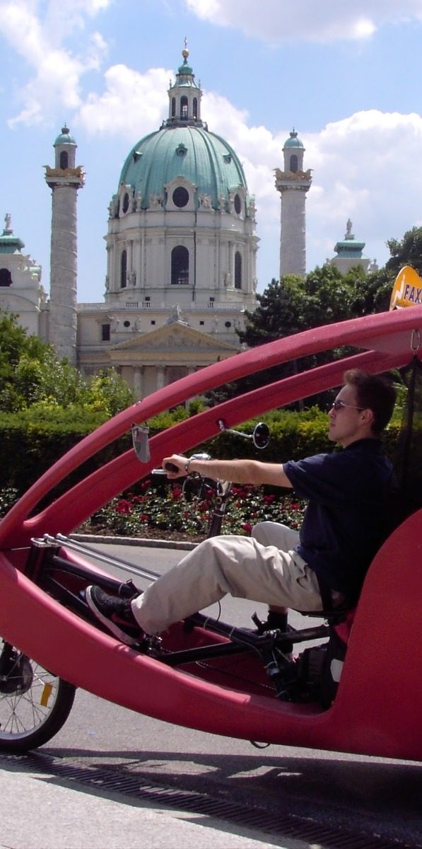 Rikscha Karlskirche Wien